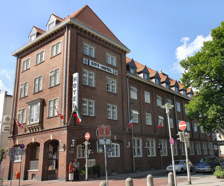 City Hotel Дельменхорст Экстерьер фото